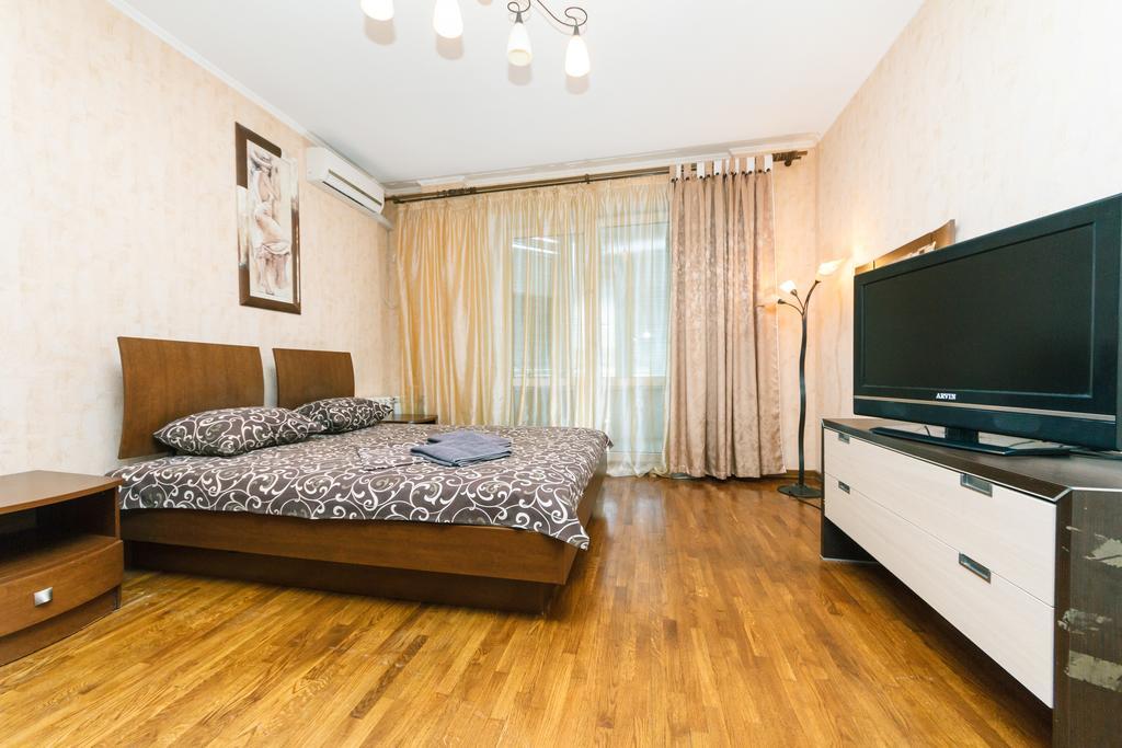 Two-Storey Apartment Near Iec Kiev Dış mekan fotoğraf