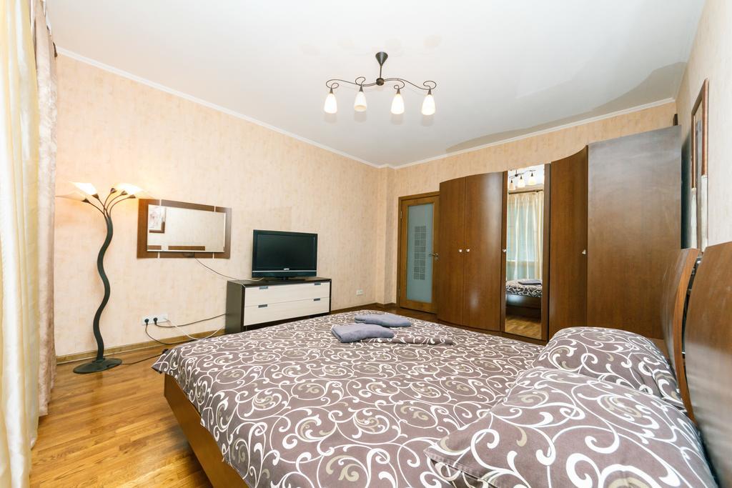 Two-Storey Apartment Near Iec Kiev Dış mekan fotoğraf